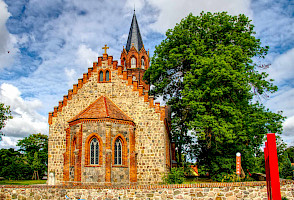 Außenseite von Dorfkirche Altkünkendorf